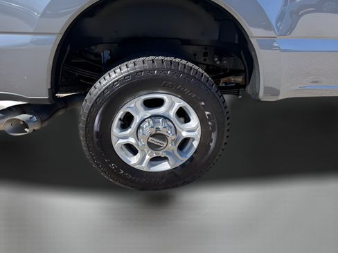 Used 2026 Ford F350 XLT w/ FX4 Off-Road Package AWD/4WD image 26