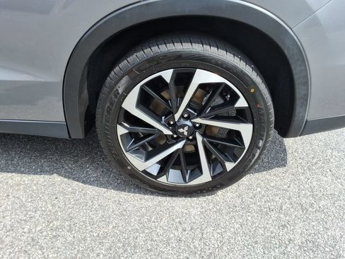 Used 2022 Mitsubishi Outlander SE AWD/4WD image 11
