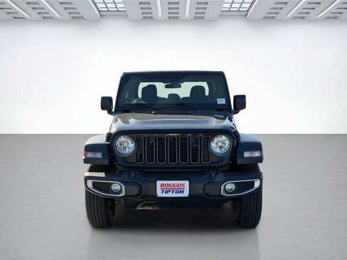 New 2026 Jeep Gladiator Sport image 8