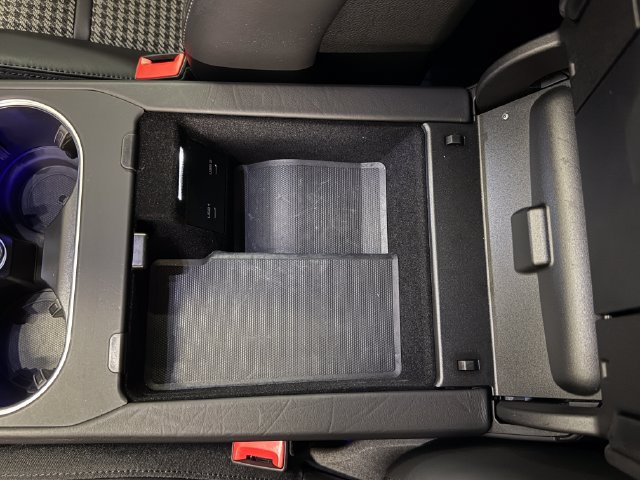 Certified 2023 Porsche Cayenne GTS AWD/4WD image 23