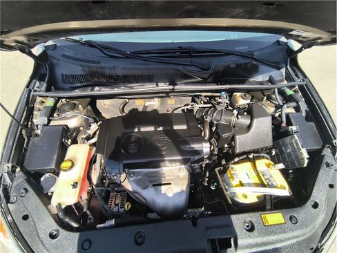 Used 2012 Toyota RAV4 4WD w/ Upgrade Value Pkg image 20