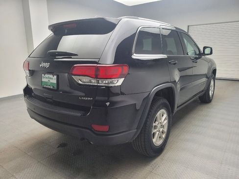 Used 2020 Jeep Grand Cherokee Laredo image 9