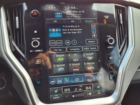 Certified 2025 Subaru Outback Premium image 6