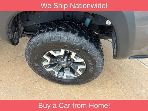 Used 2021 Toyota Tacoma TRD Off-Road w/ Technology Package AWD/4WD image 30