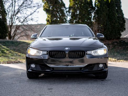 Used 2015 BMW 328i xDrive Sedan w/ Premium Package image 2