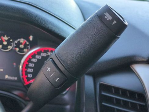 Used 2016 GMC Yukon Denali w/ Open Road Package image 17