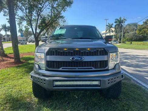 Used 2011 Ford F150 XLT w/ XLT Chrome Pkg image 2