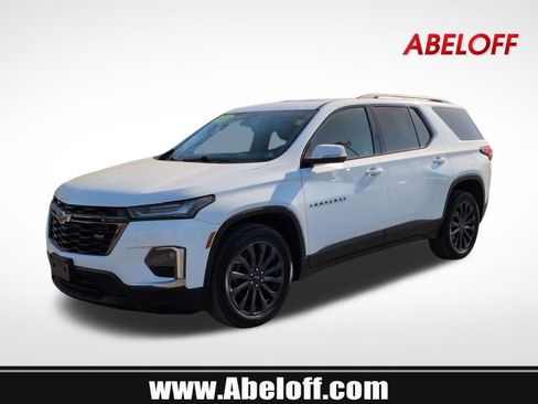 Used 2023 Chevrolet Traverse RS w/ LPO, Floor Liner Package image 1