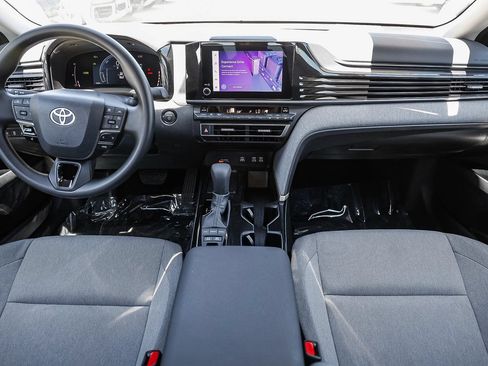 Used 2026 Toyota Camry LE FWD image 10