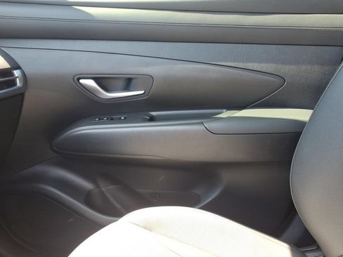 Used 2025 Hyundai Tucson SEL FWD image 25