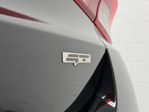 Used 2023 Kia K5 GT w/ GT1 Package FWD image 9