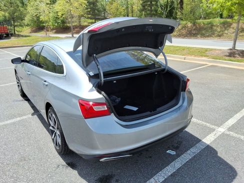 Used 2023 Chevrolet Malibu RS FWD image 10