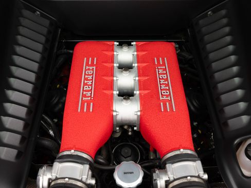 Certified 2015 Ferrari 458 Italia Coupe RWD image 94