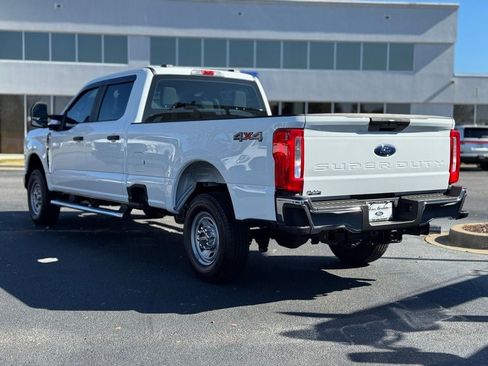 New 2026 Ford F250 XL w/ XL Chrome Package image 5
