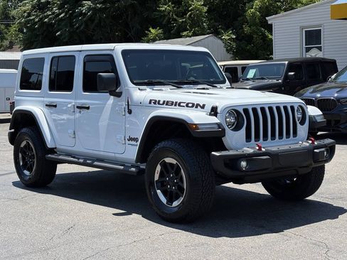 Used 2018 Jeep Wrangler Unlimited Rubicon AWD/4WD image 2