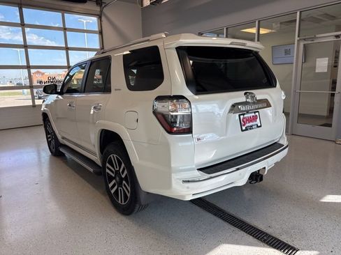 Used 2021 Toyota 4Runner Limited image 7
