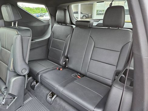 Used 2026 Chevrolet Traverse High Country w/ LPO, Floor Liner Package AWD/4WD image 28