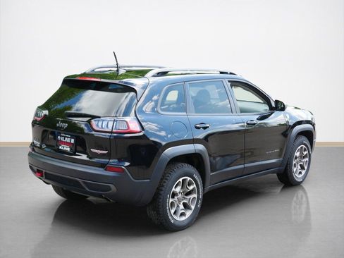 Used 2020 Jeep Cherokee Trailhawk w/ Comfort/Convenience Group AWD/4WD image 3