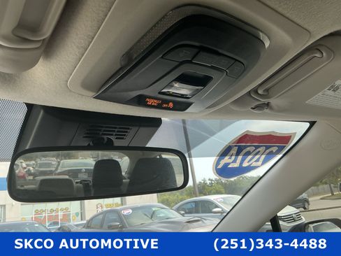Used 2024 Toyota Corolla LE FWD image 26