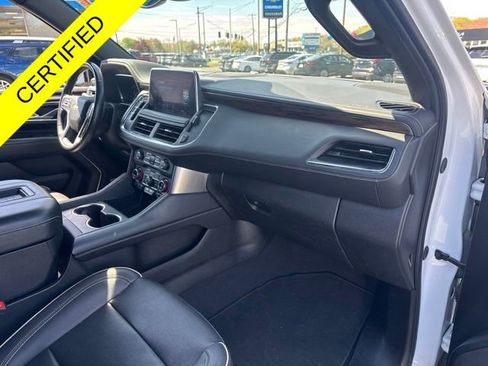 Used 2023 Chevrolet Suburban Premier AWD/4WD image 29
