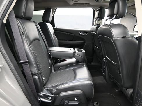 Used 2020 Dodge Journey Crossroad image 41