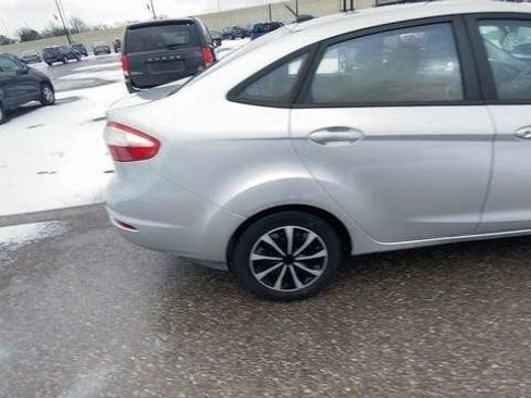 Used 2015 Ford Fiesta S FWD image 2