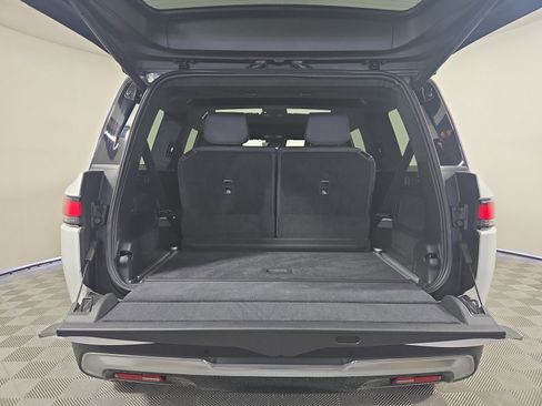 Used 2025 Rivian R1S Adventure image 15