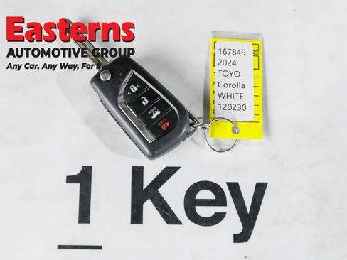 Used 2024 Toyota Corolla LE image 24