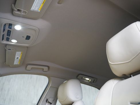 Used 2015 Cadillac CTS Luxury image 31