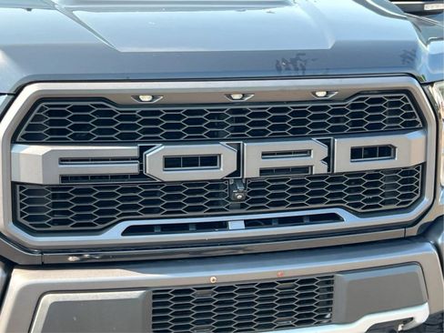 Used 2019 Ford F150 Raptor w/ Equipment Group 802A Luxury AWD/4WD image 35