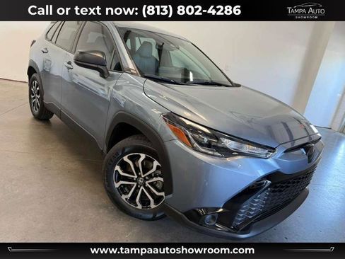 Used 2025 Toyota Corolla Cross AWD Hybrid image 1