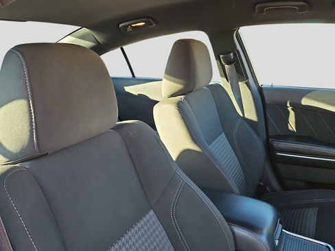 Used 2023 Dodge Charger SXT image 17