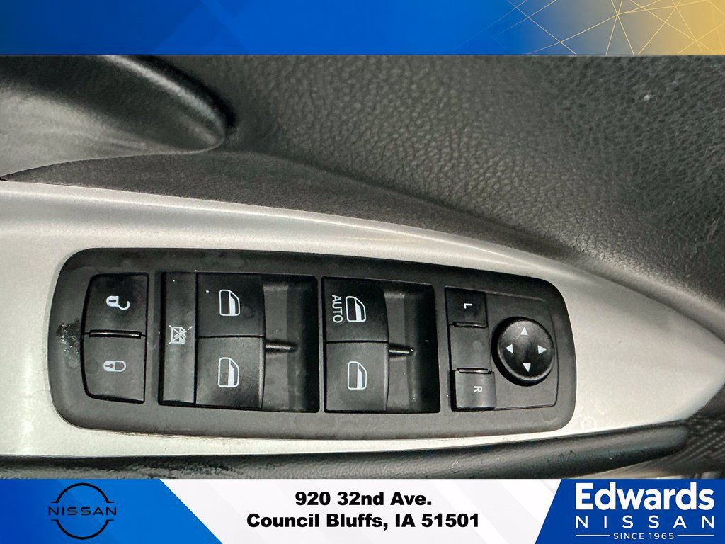 Used 2020 Dodge Journey SE w/ SE Popular Equipment Group FWD image 21