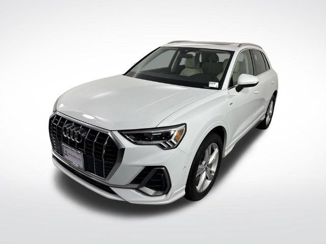Used 2020 Audi Q3 2.0T Prestige w/ Prestige Package AWD/4WD image 26
