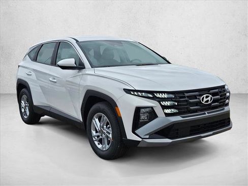 New 2026 Hyundai Tucson SE FWD image 7