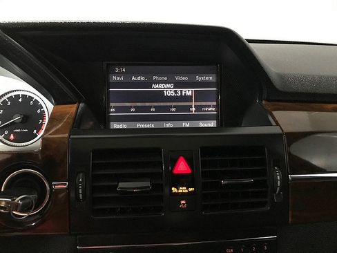 Used 2012 Mercedes-Benz GLK 350 2WD image 28