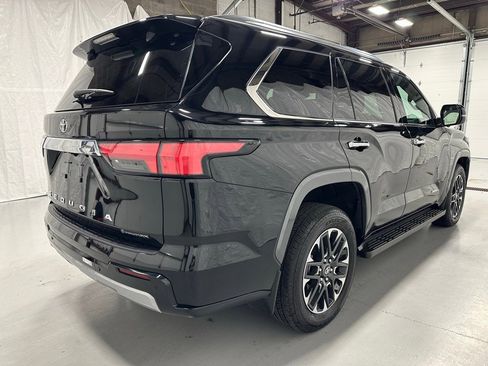 Used 2025 Toyota Sequoia Limited image 7
