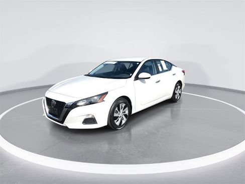 Certified 2022 Nissan Altima 2.5 S image 4