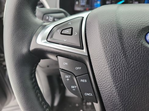 Used 2024 Ford Edge SEL w/ Convenience Package image 24