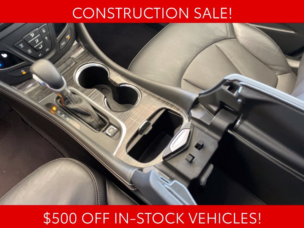 Used 2017 Buick Envision Essence FWD image 9