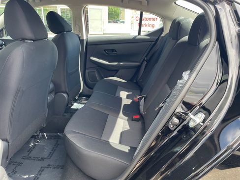 New 2025 Nissan Sentra SV w/ Trunk Package image 16