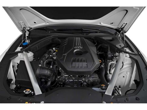 Used 2023 Genesis G70 2.0T RWD image 8