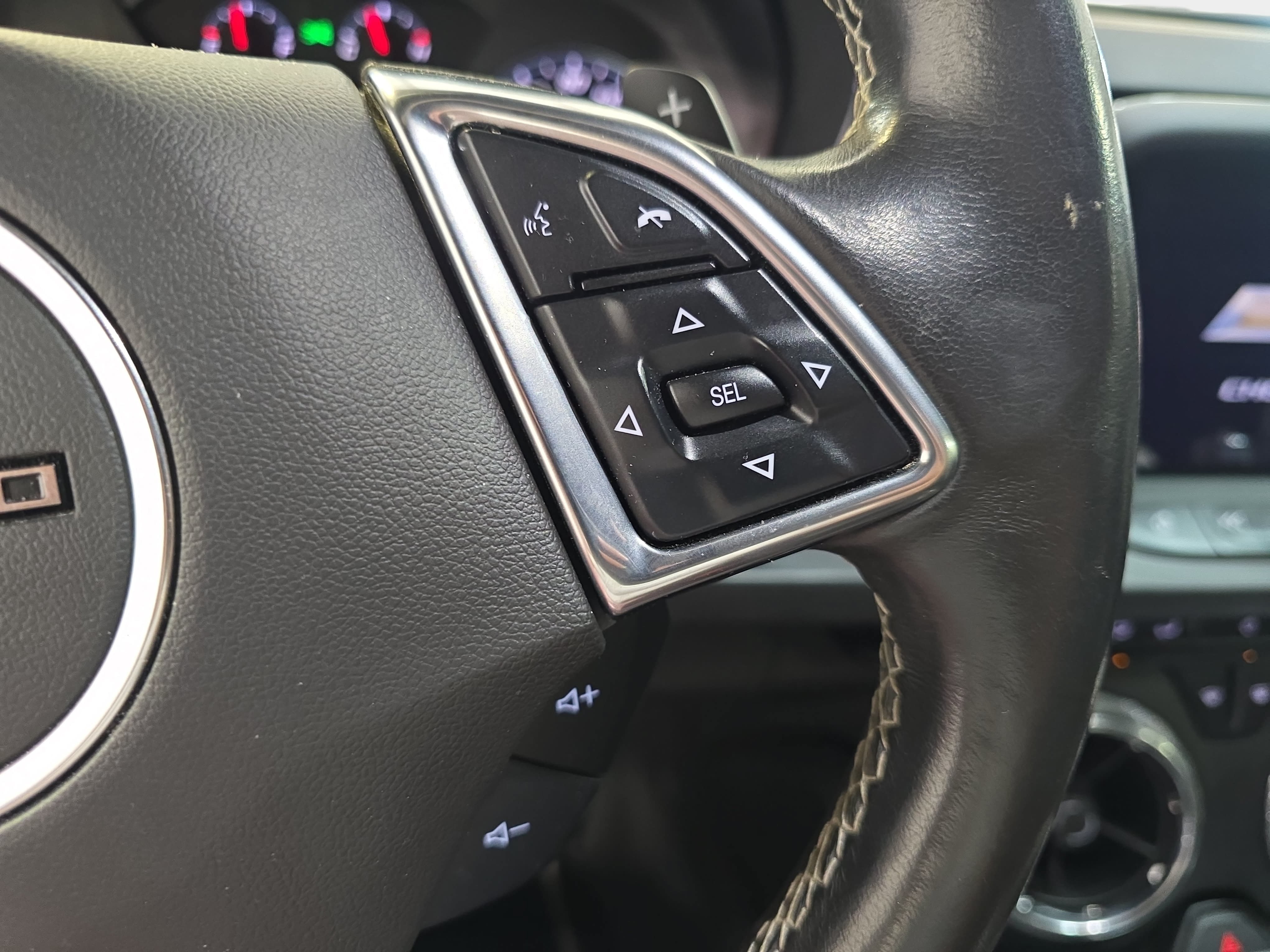 Used 2023 Chevrolet Camaro LT w/ Technology Package RWD image 15