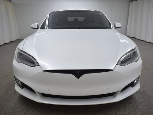 Used 2017 Tesla Model S 75D image 2
