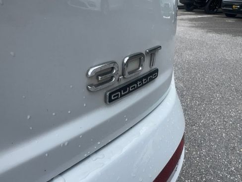 Used 2018 Audi Q7 3.0T Premium Plus AWD/4WD image 10