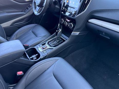 Used 2023 Subaru Forester Limited image 17