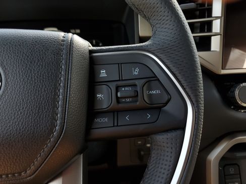 New 2026 Toyota Tundra Limited AWD/4WD image 22