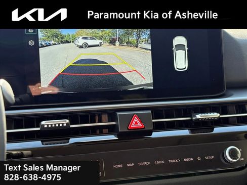 New 2026 Kia Sportage EX w/ EX Panoramic Sunroof Package image 9