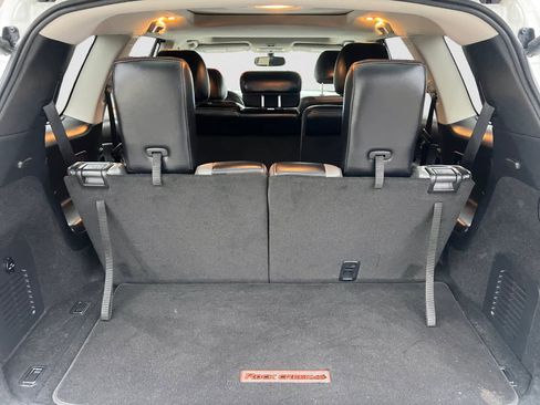 Used 2020 Nissan Pathfinder SL image 5