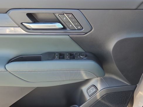 New 2026 GMC Terrain AT4 w/ Convenience Package III AWD/4WD image 27